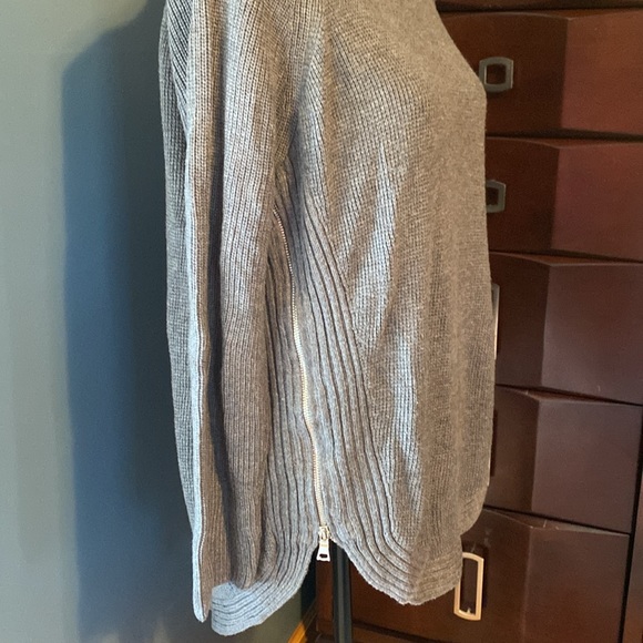 INC High Low Scoop Neck Sweater with Side Zippers - Picture 4 of 9